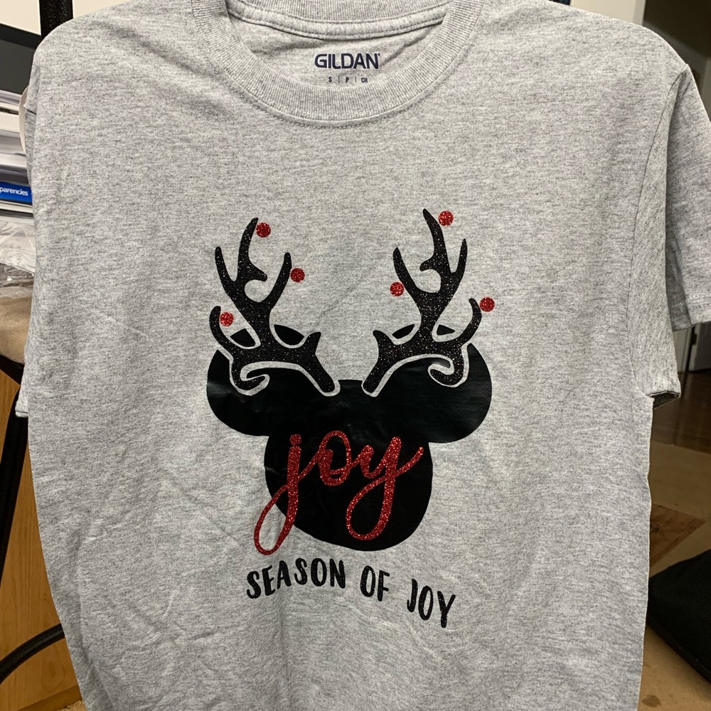 Gildan grey unisex shirts (family set)